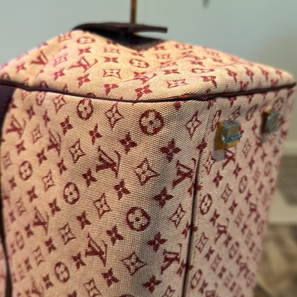 Louis Vuitton Monogram Mini Josephine GM Handbag - Picture 7 of 10